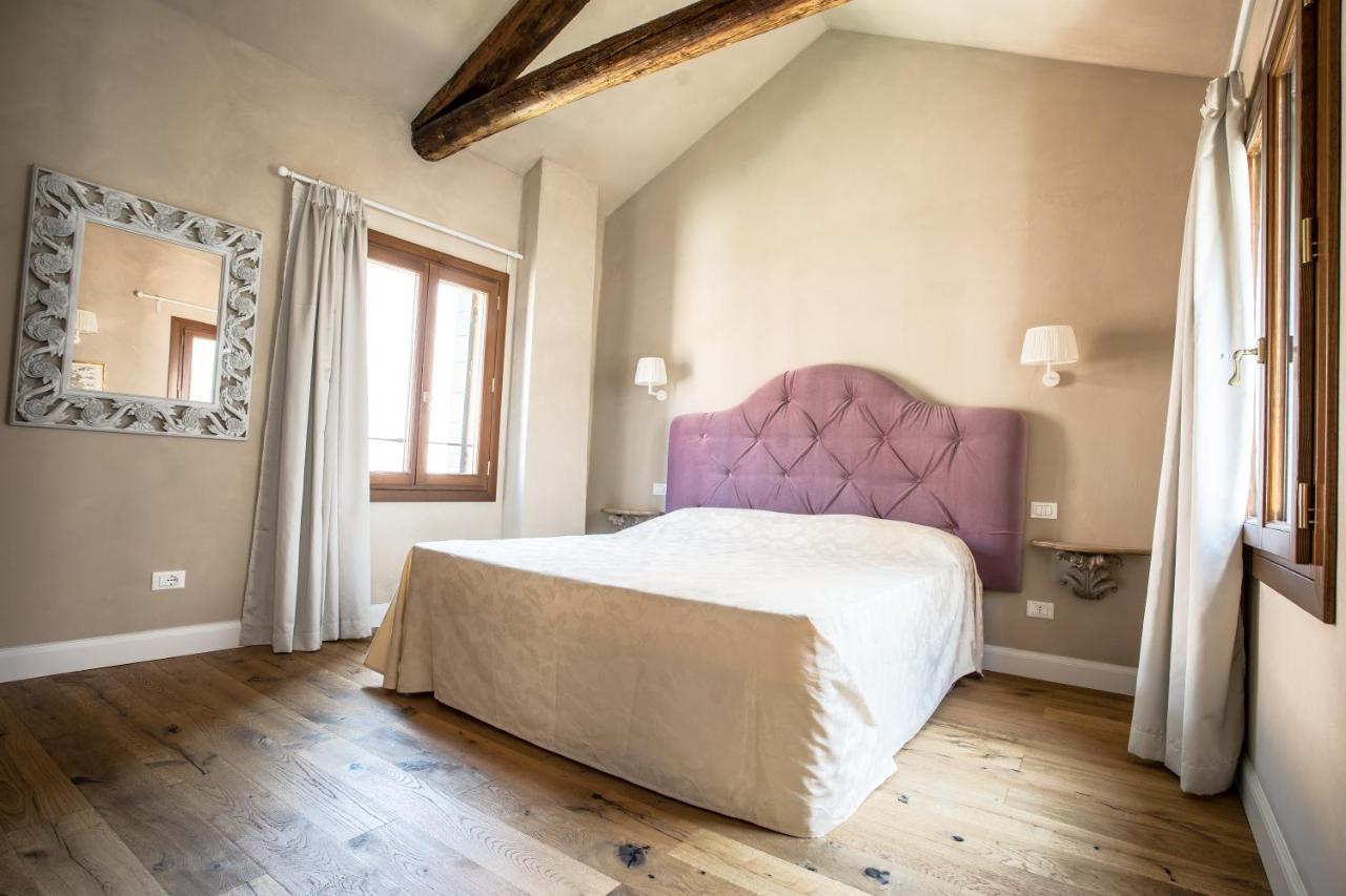 Casa Virginia Direct At The Canal Cannaregio With Own Roof Terrace Veneza Exterior foto