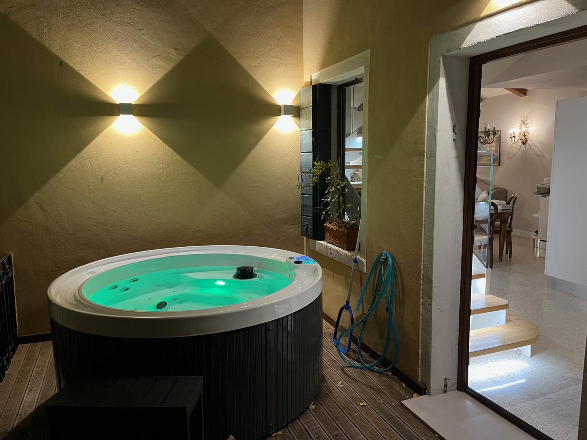 Casa Virginia Direct At The Canal Cannaregio With Own Roof Terrace Veneza Exterior foto